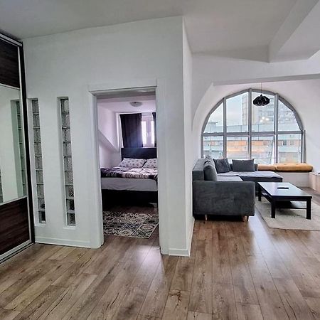 Skopje City Centar Apartment Near Marriott Exterior photo